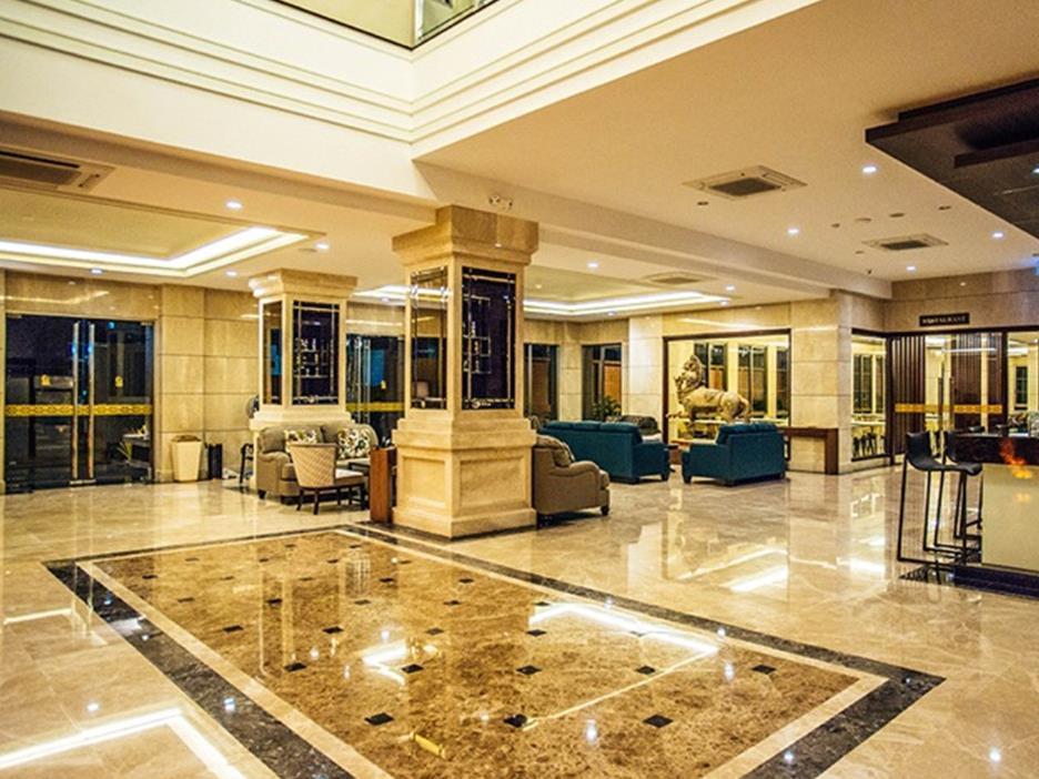 March Hotel Pattaja Kültér fotó