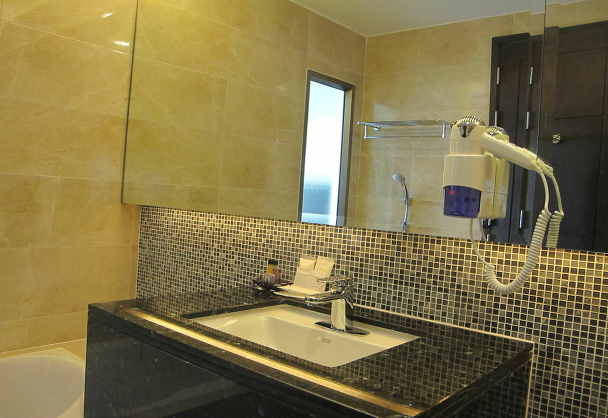 March Hotel Pattaja Kültér fotó